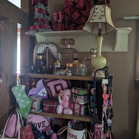 VS Collection - Picture 9 of 9